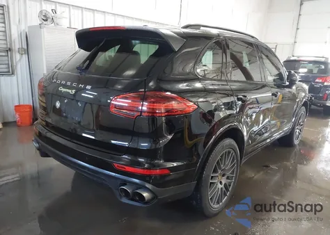 2017 Porsche Cayenne E-Hybrid S Platinum Edition z USA, uszkodzony, nr VIN WP1AE2A21HLA73078